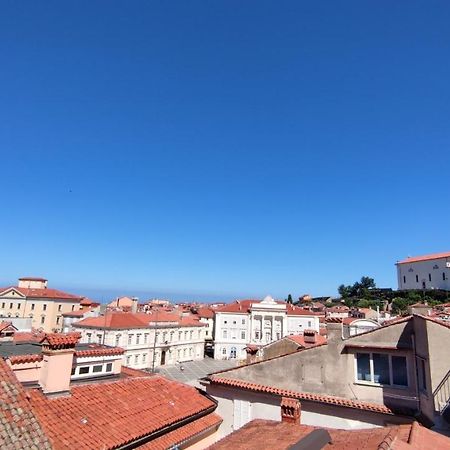 Ferienwohnung Tartini Square House Fergo Piran Exterior foto