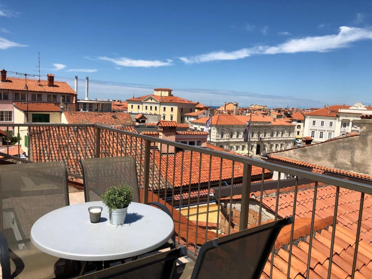 Ferienwohnung Tartini Square House Fergo Piran Exterior foto