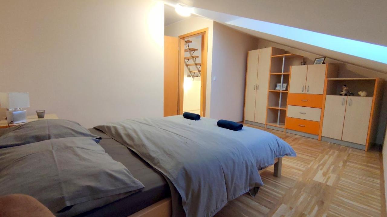 Ferienwohnung Tartini Square House Fergo Piran Exterior foto